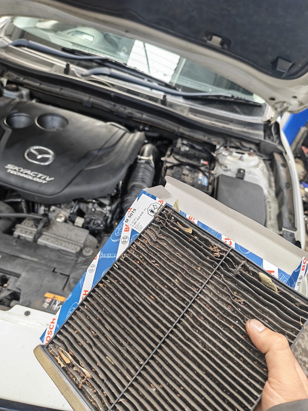 2015 Mazda 3 Pollen Filter Replaced for the First Time in Walsall 1