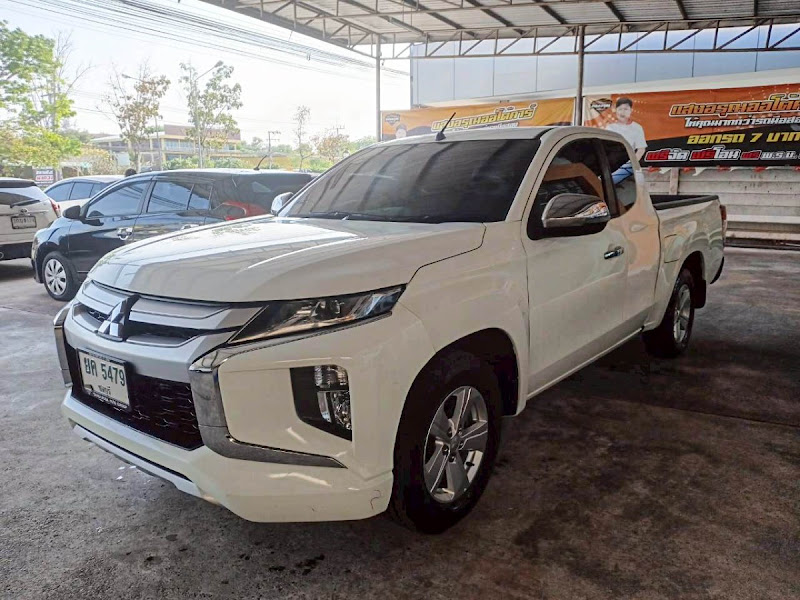 MITSUBISHI TRITON