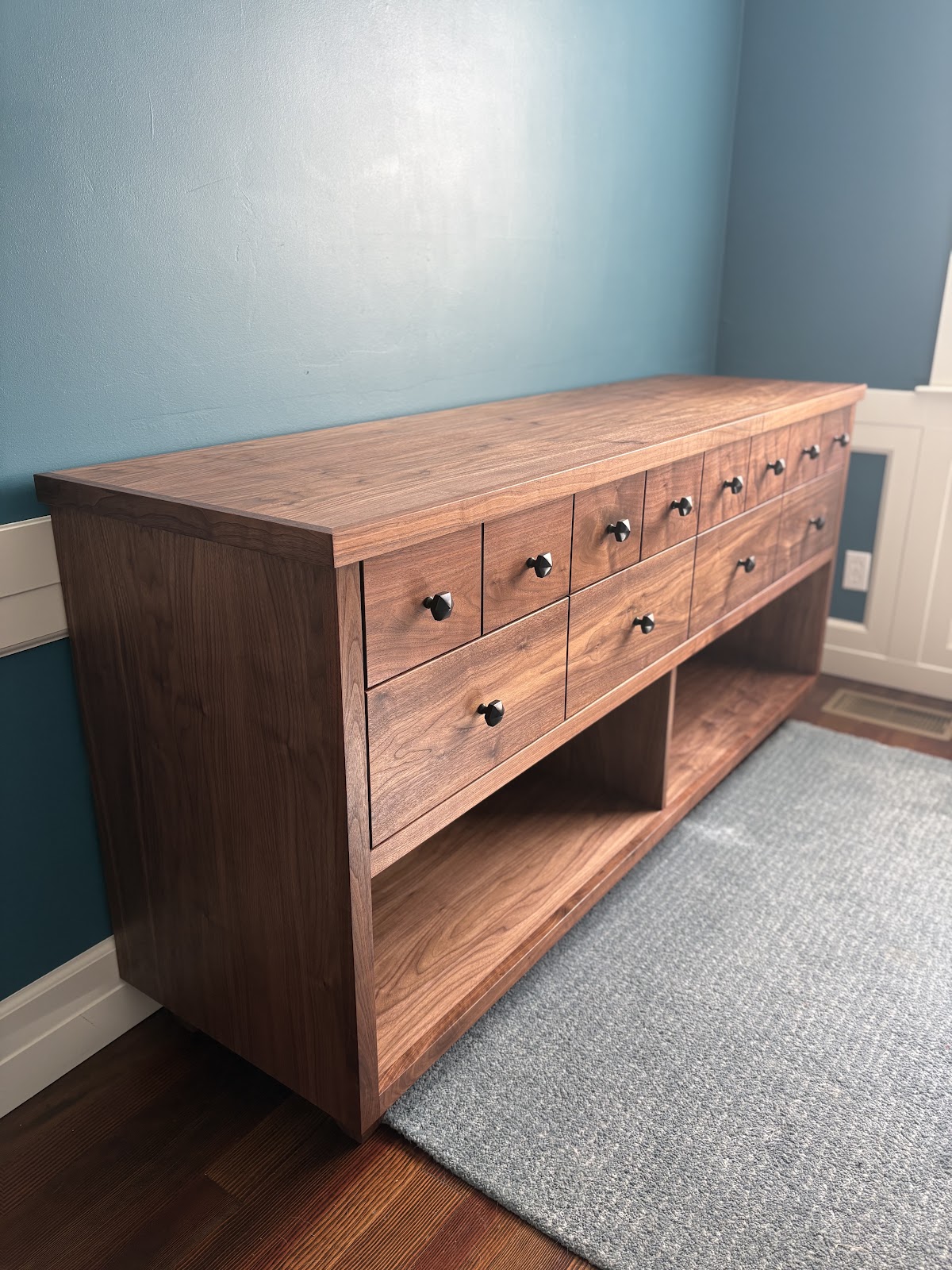 Credenza top