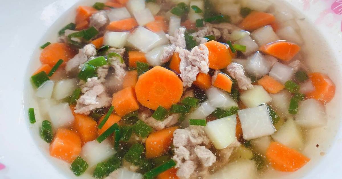 Canh su hào, cà rốt, thịt bằm