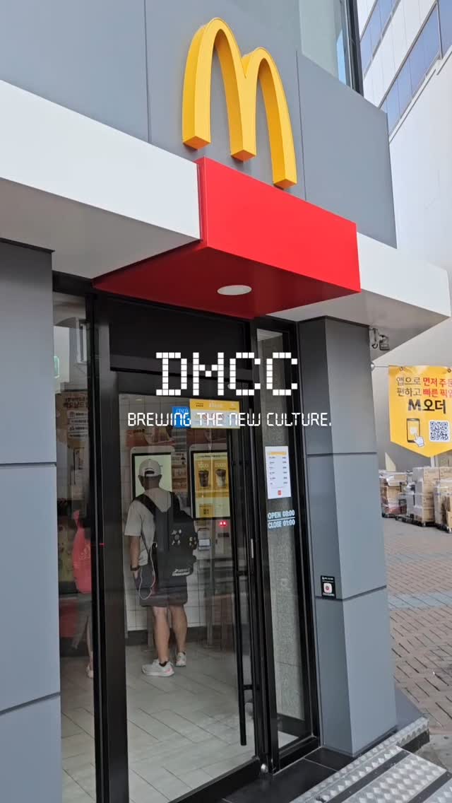 YOORAK_GALLERY:DMbtQvOToHl_cover.jpg
