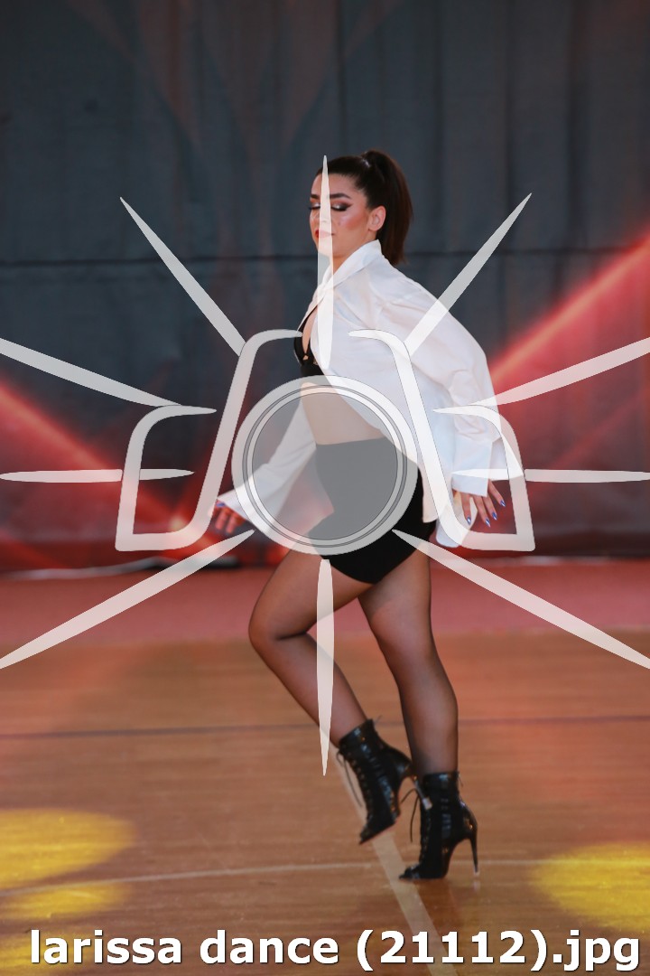 larissa dance (21112).jpg
