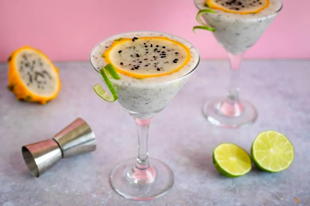 Ricetta del Martini al frutto del drago con guarnizione al lime