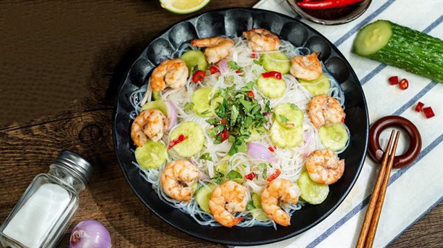 Miến Trộn Tôm Dưa Leo