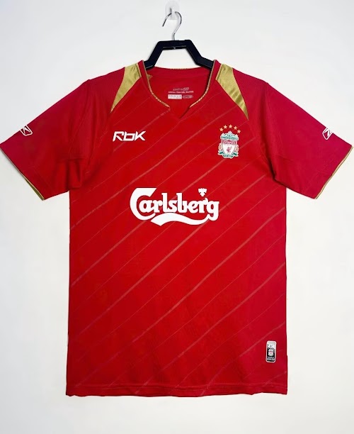 Equipación local del Liverpool 2005-06.jpeg