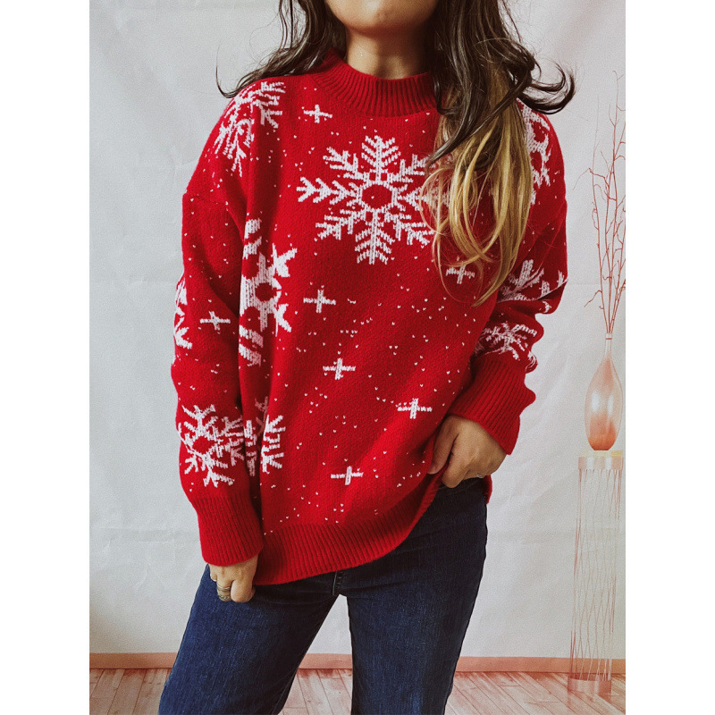 Women’s knitted sweater with 3D Christmas motif