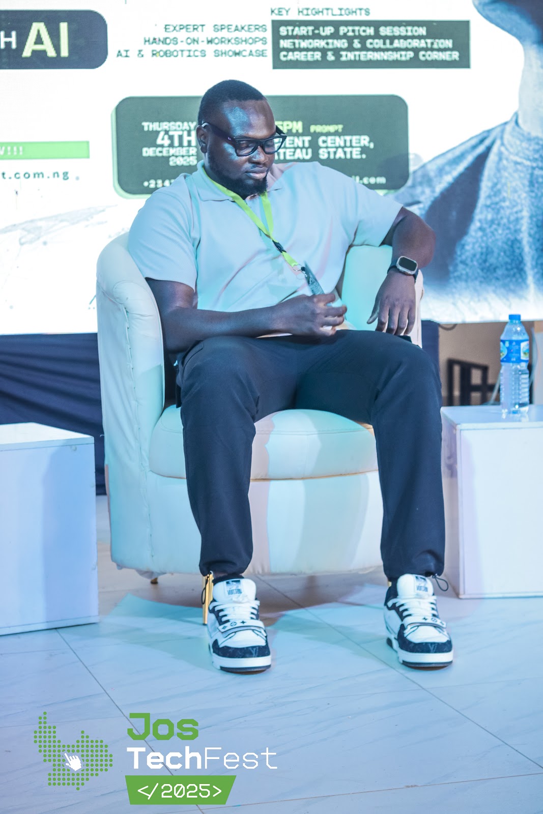 Startup pitch session
