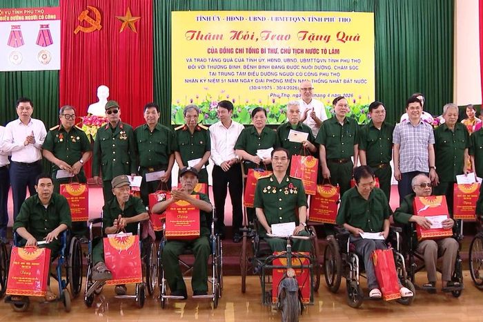 [Video] Đề xuất tăng 8% trợ cấp người có công theo mức lương cơ sở mới từ ngày 1/7 - Báo Nhân Dân