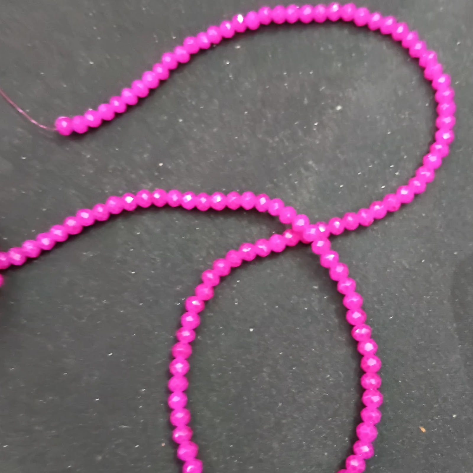 4 mm pink crystal-1 line