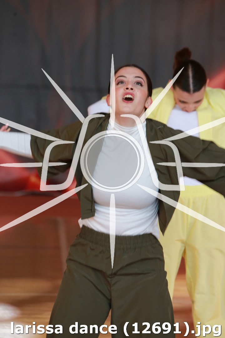 larissa dance (12691).jpg