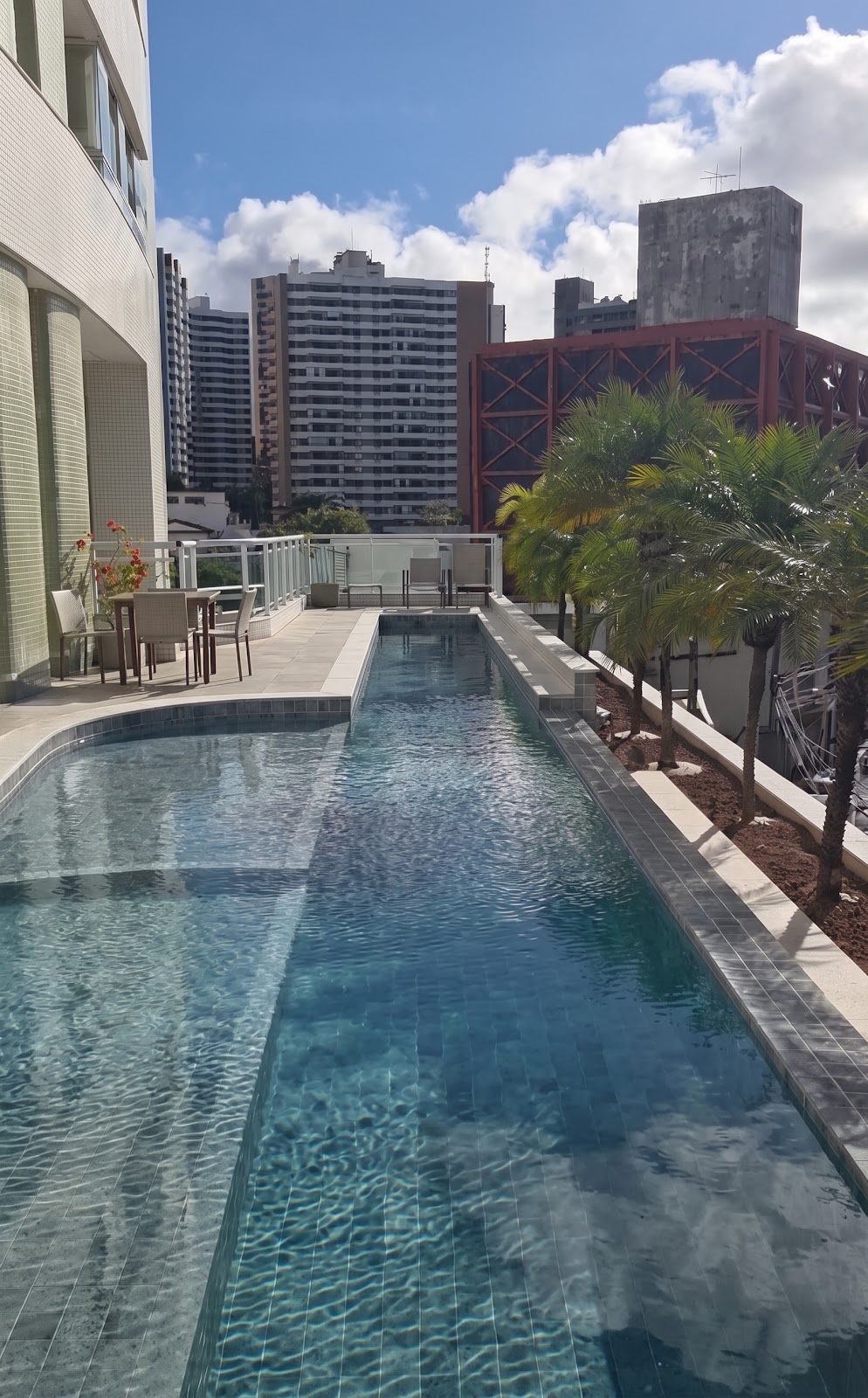 Apartamento, Itaigara