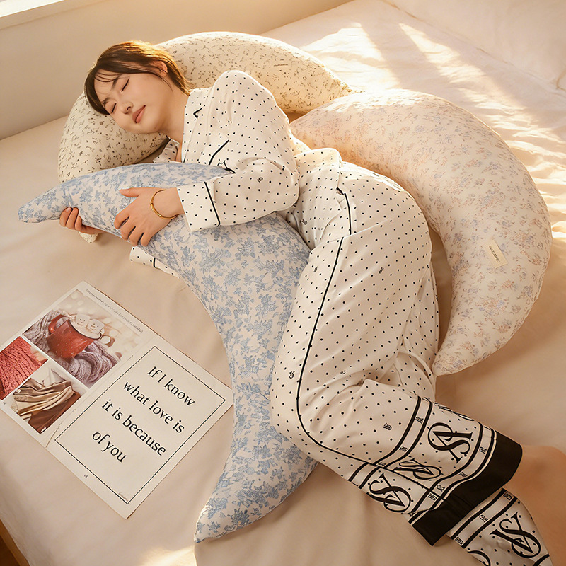 Moon Cuddle Pillow, 75 cm