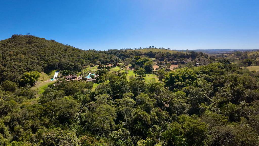 Clube - Empreendimento à 43 km de Goiânia 7
