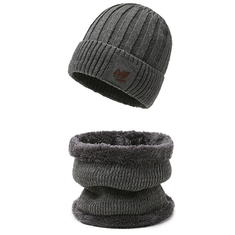 Knitted hat and neck protection set, lined, for men