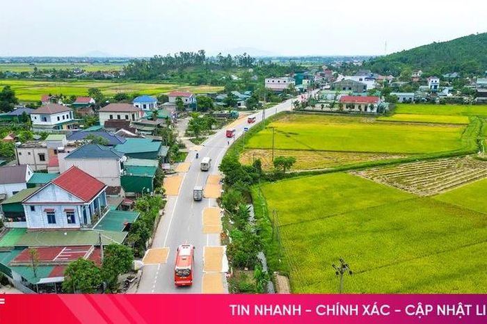Biến đường thành 'sân phơi': Lợi trước mắt, rủi ro khôn lường - Báo Hà Tĩnh