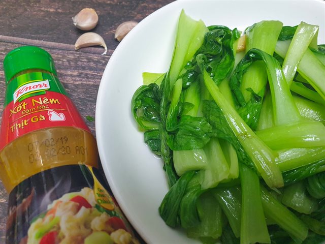 Cải Thìa Xào Tỏi Đơn Giản