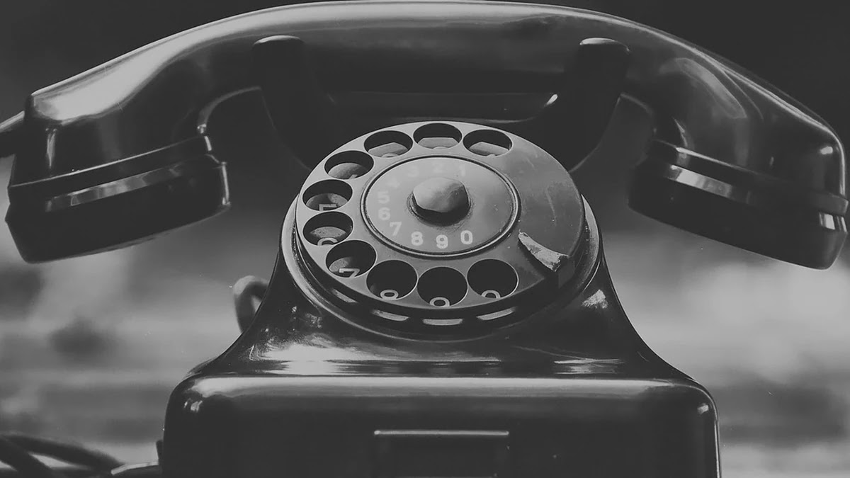 감정 표현이 다른 MBTI 유형별 특징과 이해 포인트