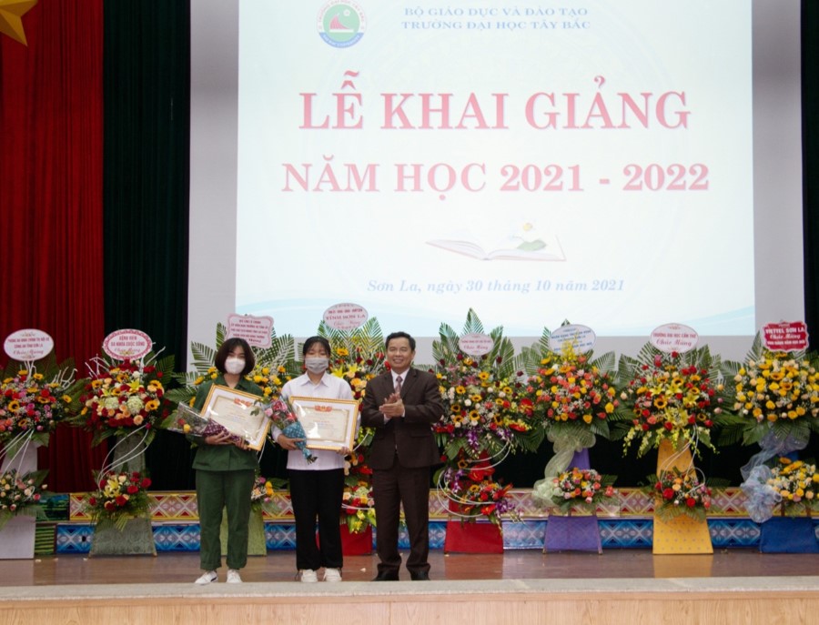 Trường Đại học Tây Bắc tổ chức Lễ Khai giảng năm học 2021 – 2022