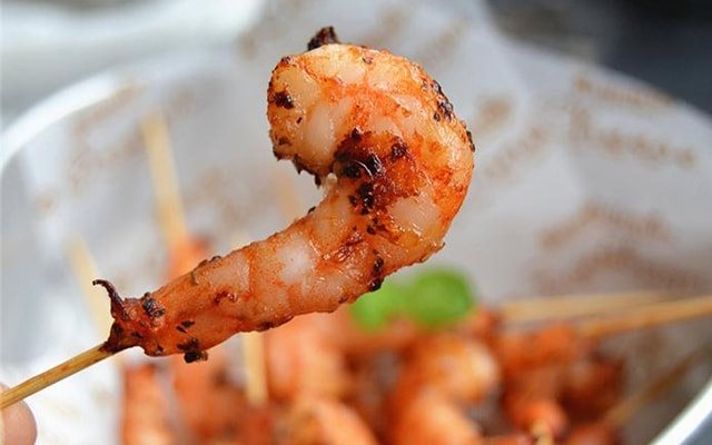 Tôm Ướp Rượu Vang Chiên Giòn