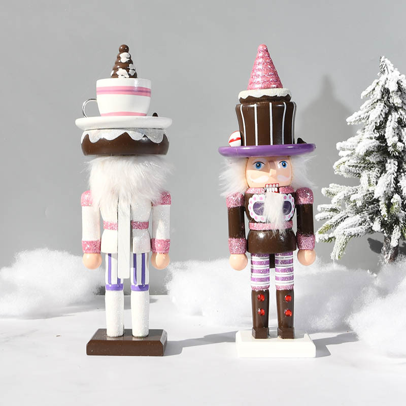 Decorative nutcracker made of pine wood, 25 cm