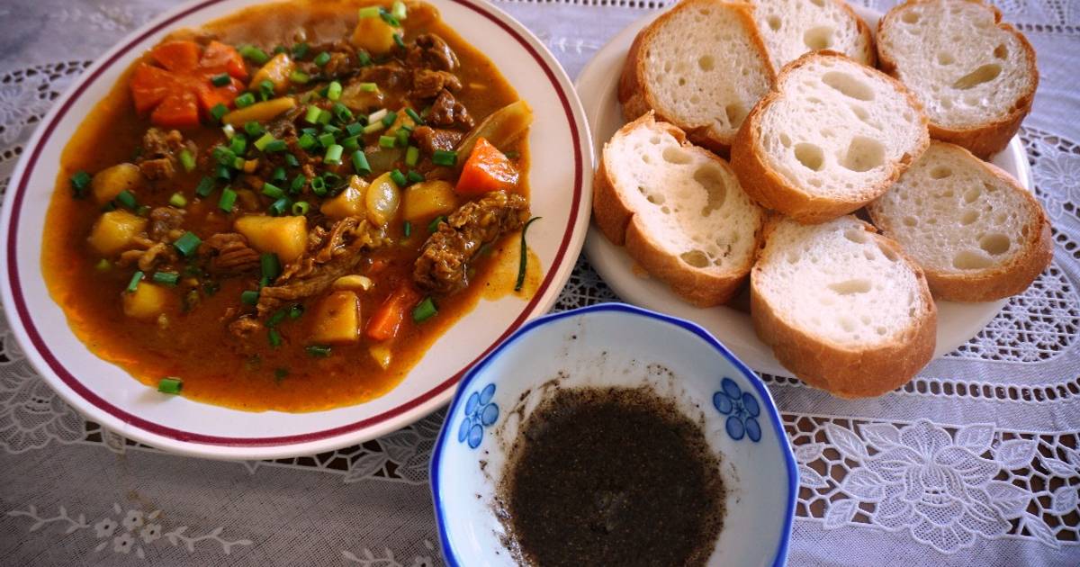 [Món nấu] BÒ KHO BÁNH MÌ