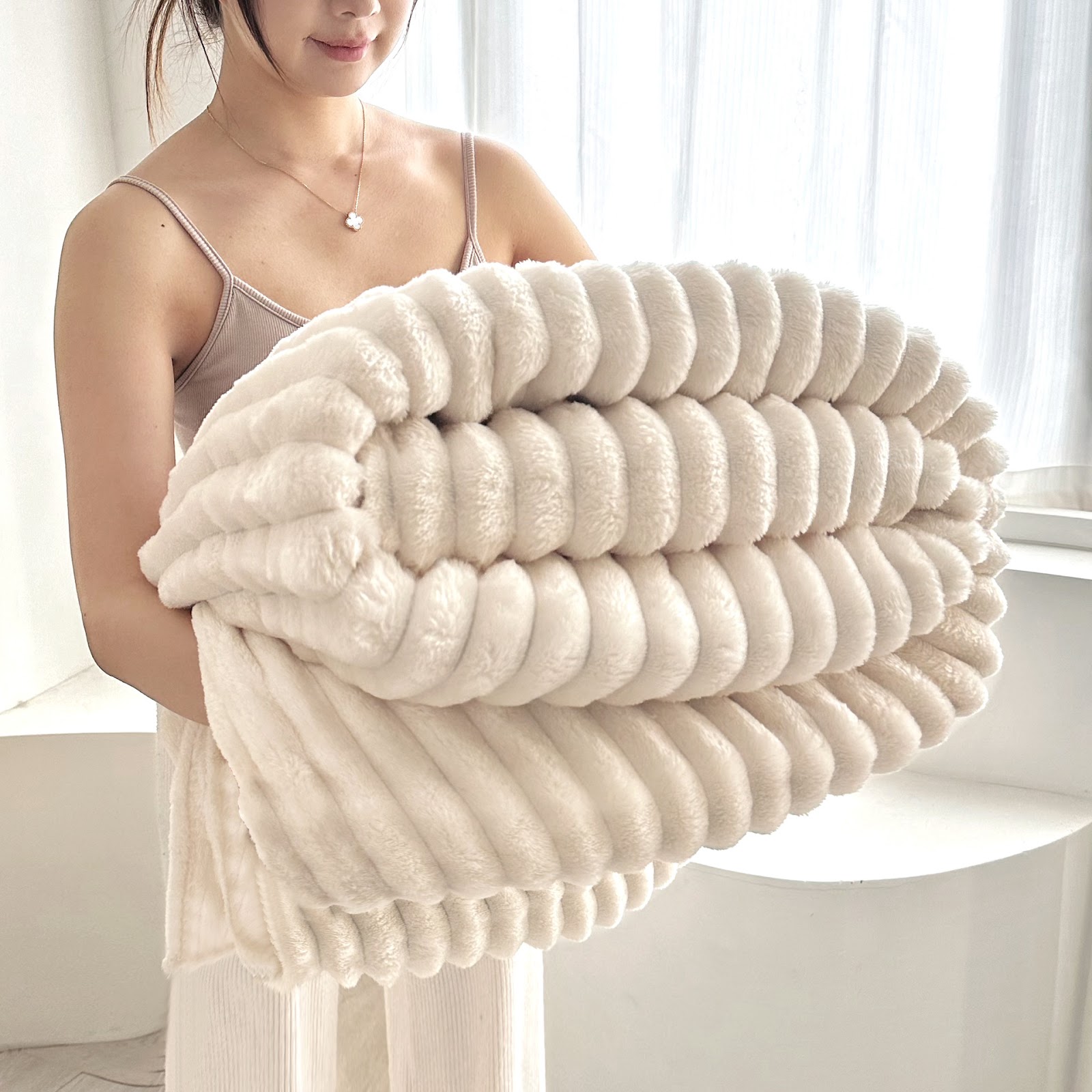 Fleece wool blanket, 800–1000 g, four seasons