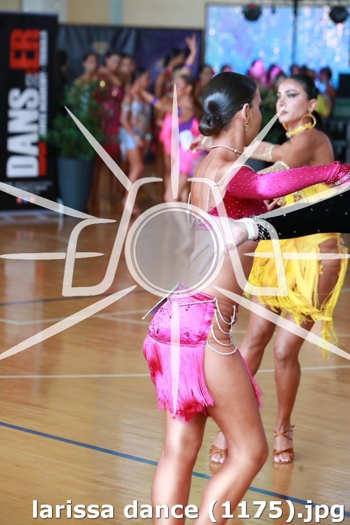 larissa dance (1175).jpg