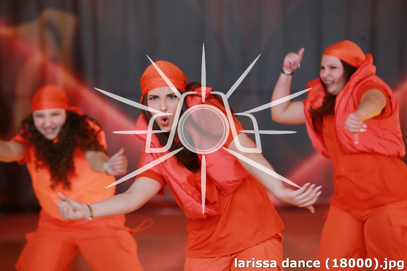 larissa dance (18000).jpg