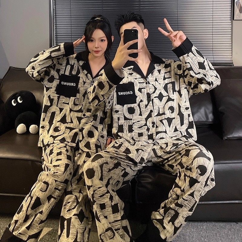 Couple's cartoon pajama set, long-sleeved