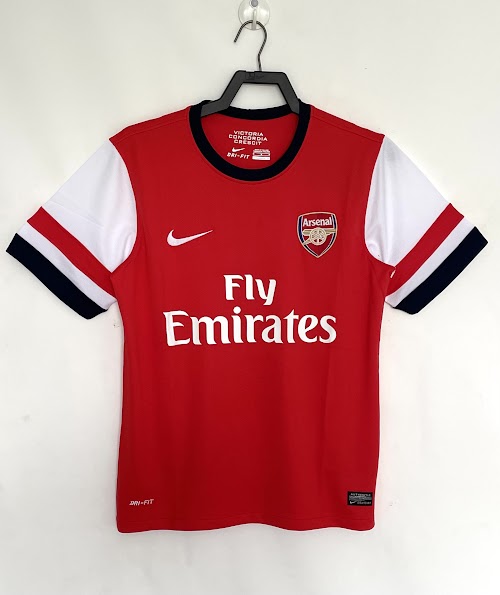 Equipación local del Arsenal 2012-13.jpeg