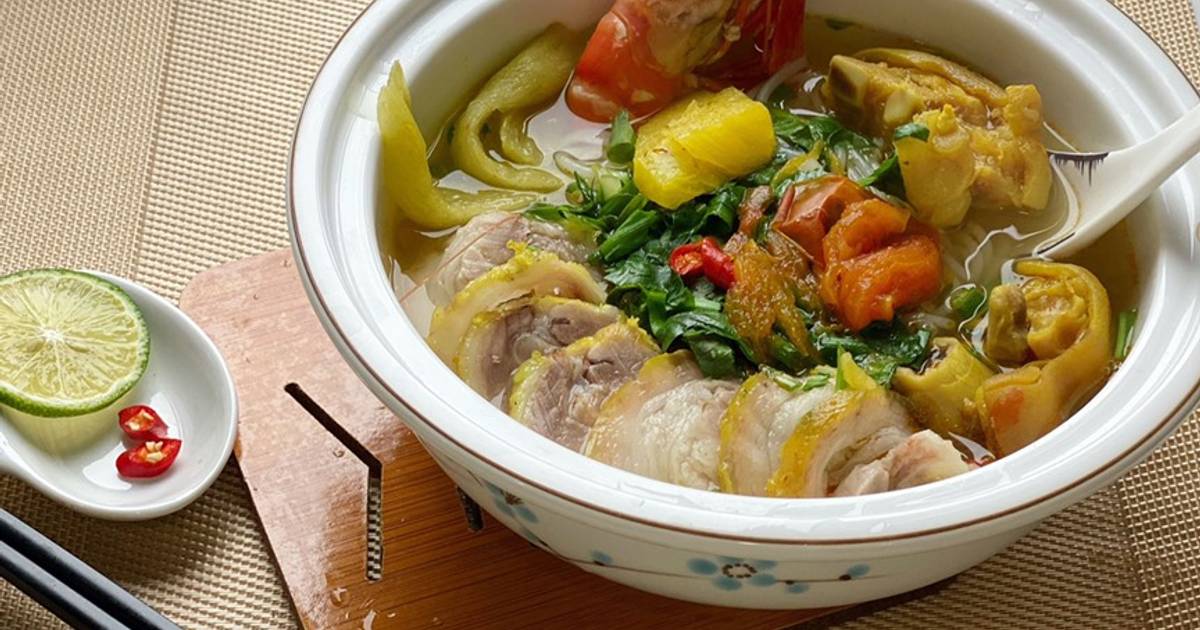 Bún giò dọc mùng