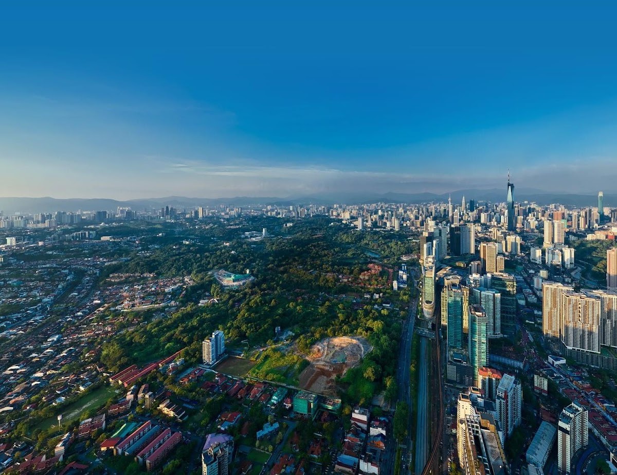 Parkside Residences @ Setia Federal Hill — city skyline overview