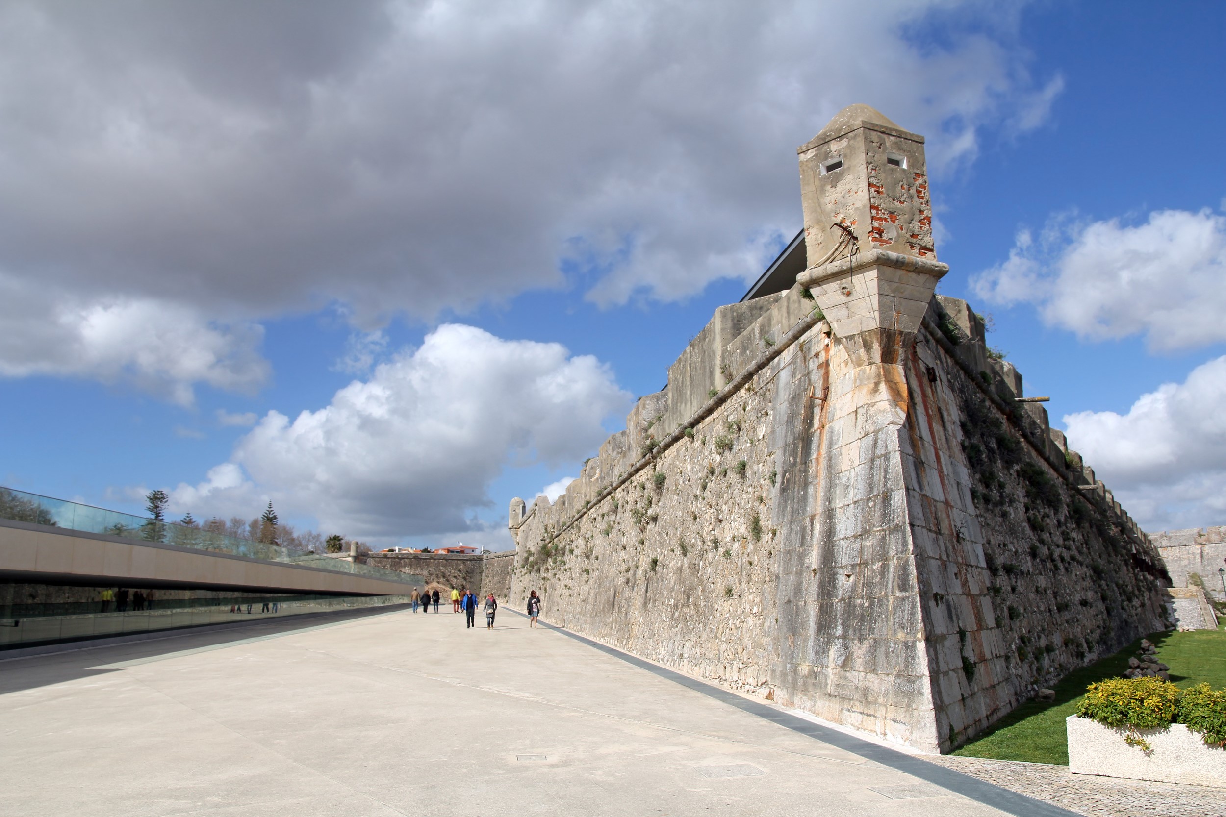 A Day in Sintra: Palace, Park & Coast for Two