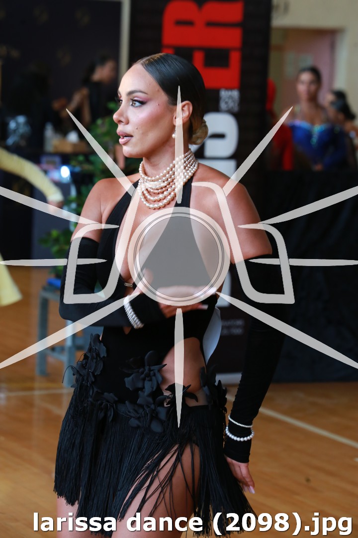 larissa dance (2098).jpg