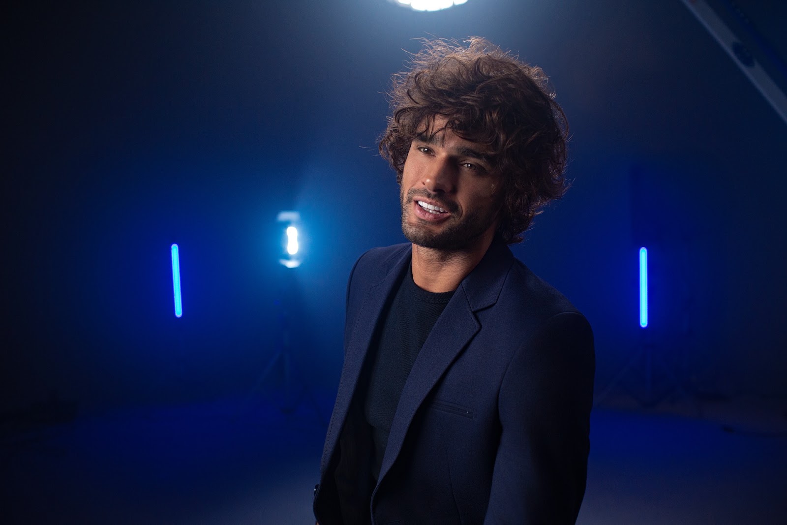 Retrato de Marlon Teixeira para a campanha do empreendimento RARO