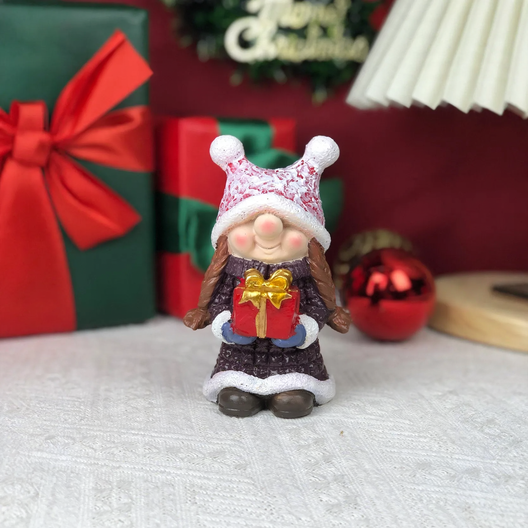 Decorative gnome figure made of resin