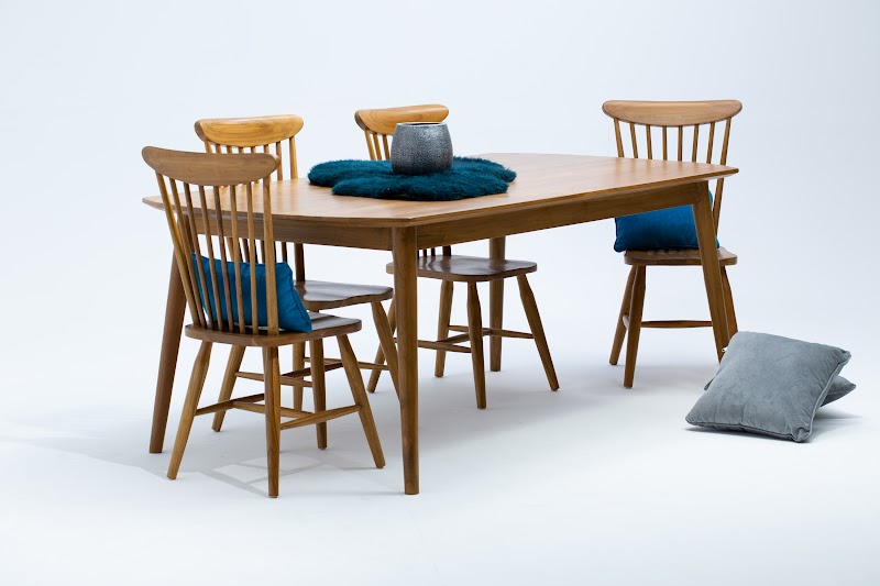 Table Scandivian