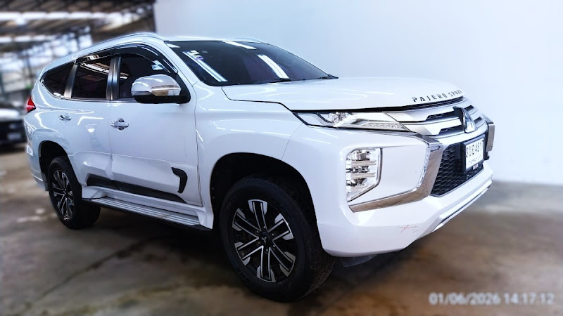 MITSUBISHI PAJERO
