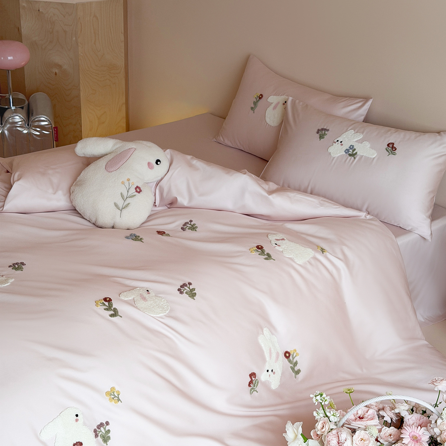 Satin-Bettwäsche-Set aus 100S Langstapel-Baumwolle, bestickt