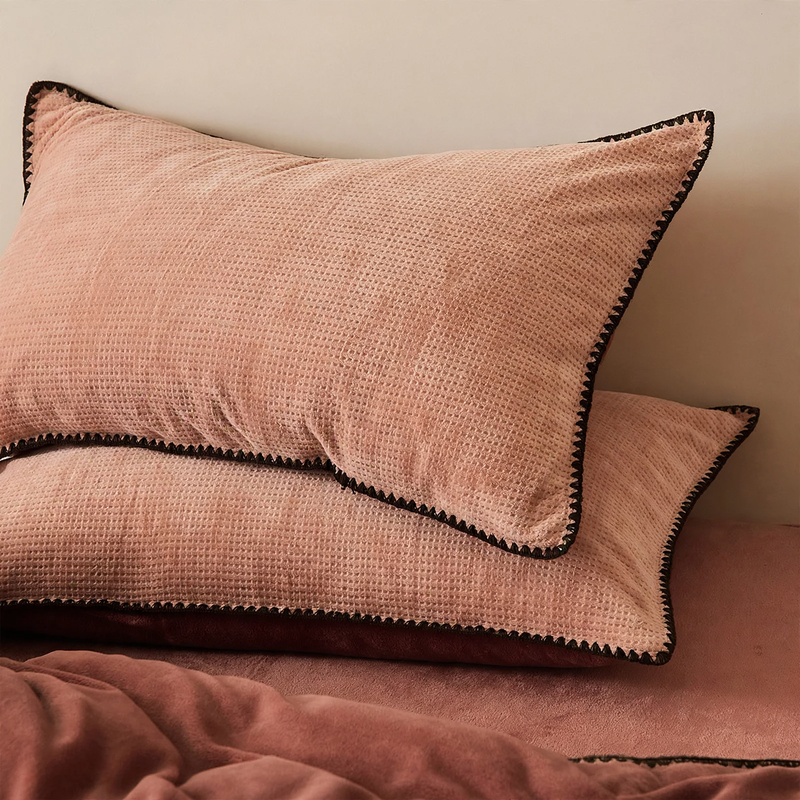 Milk fleece pillowcase, textured, pair