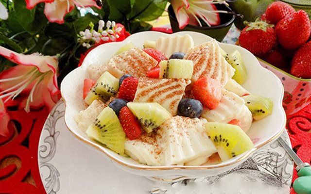 Sữa Chua Dẻo Trái Cây