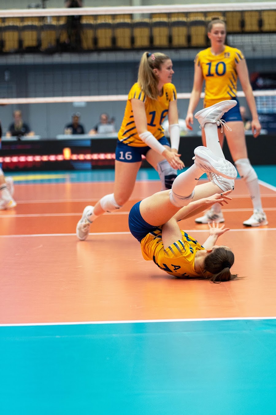 Sweden Hungary 326