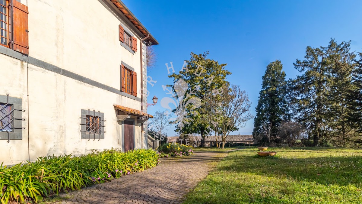 וילה לה מדונוצ'יה (Villa La Madonnuccia) — 10