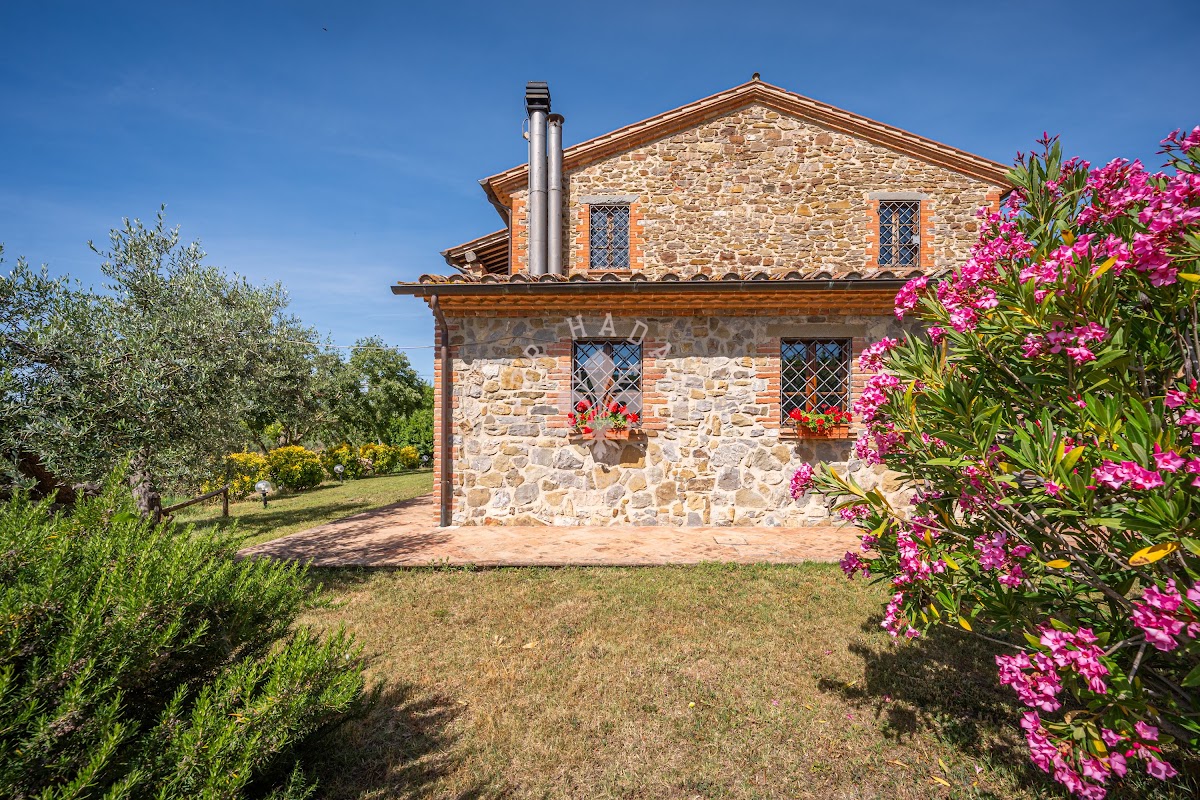 קזאלה דל פוצו (Casale del Pozzo) — 11