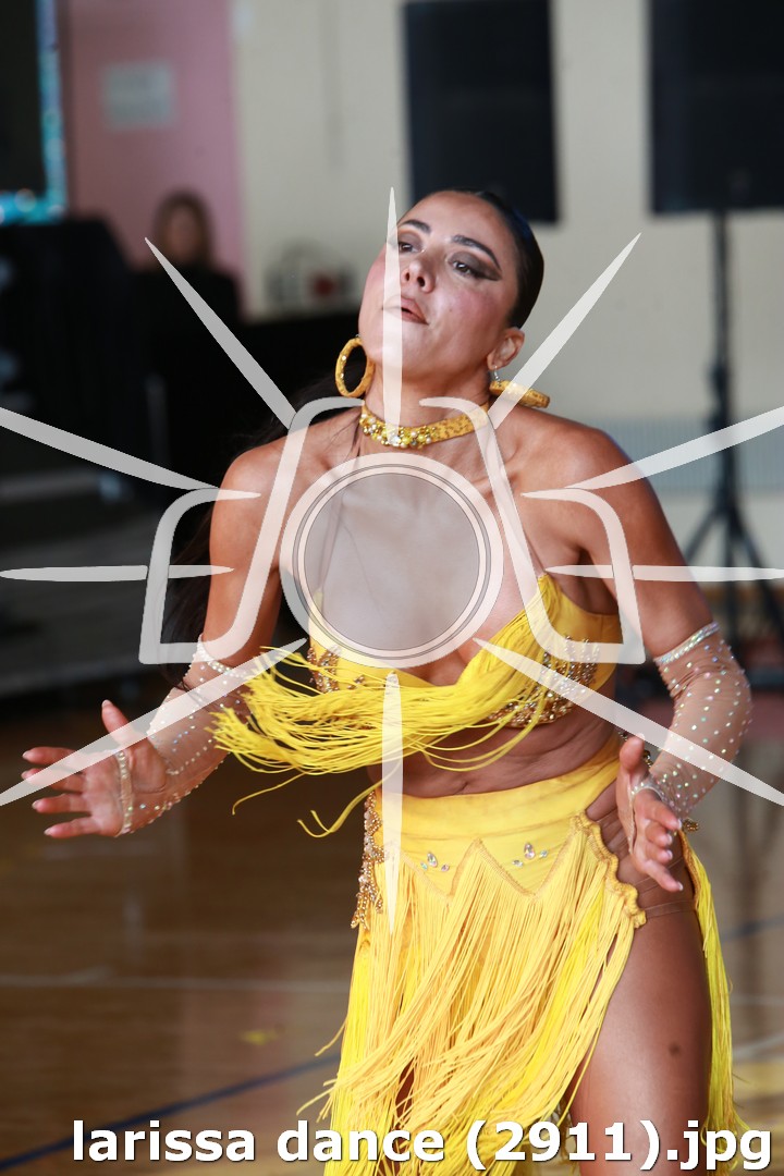 larissa dance (2911).jpg