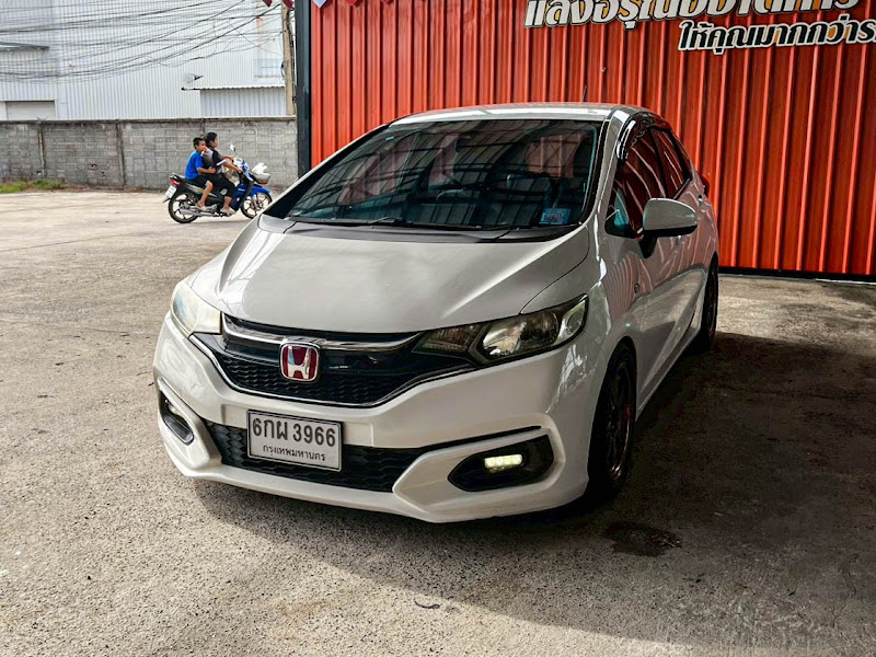 HONDA JAZZ