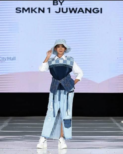 Youth Casual Look