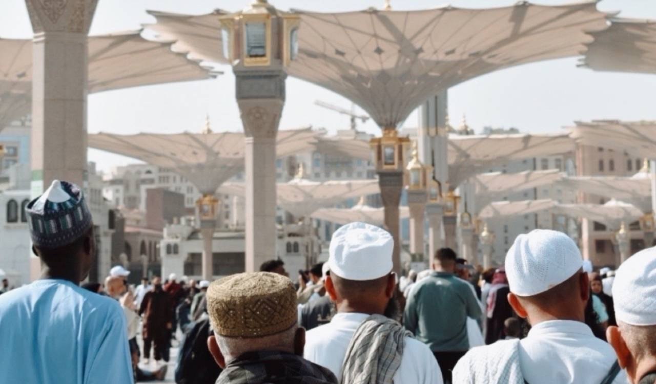 Hyderabad Umrah Pilgrims Stranded in Saudi, Seek Govt Help