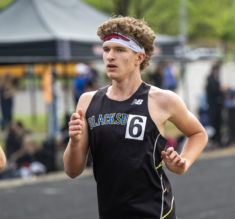 Photo from HS: Track & Field of Tyler Moll