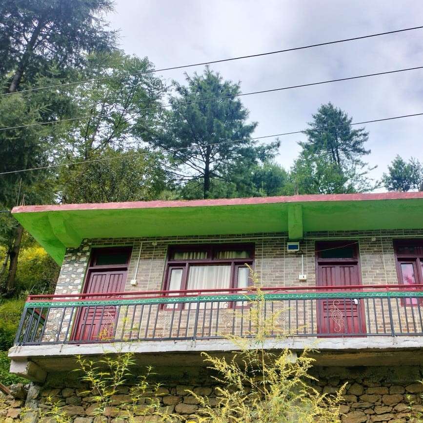 LITE Tirthan Homestay